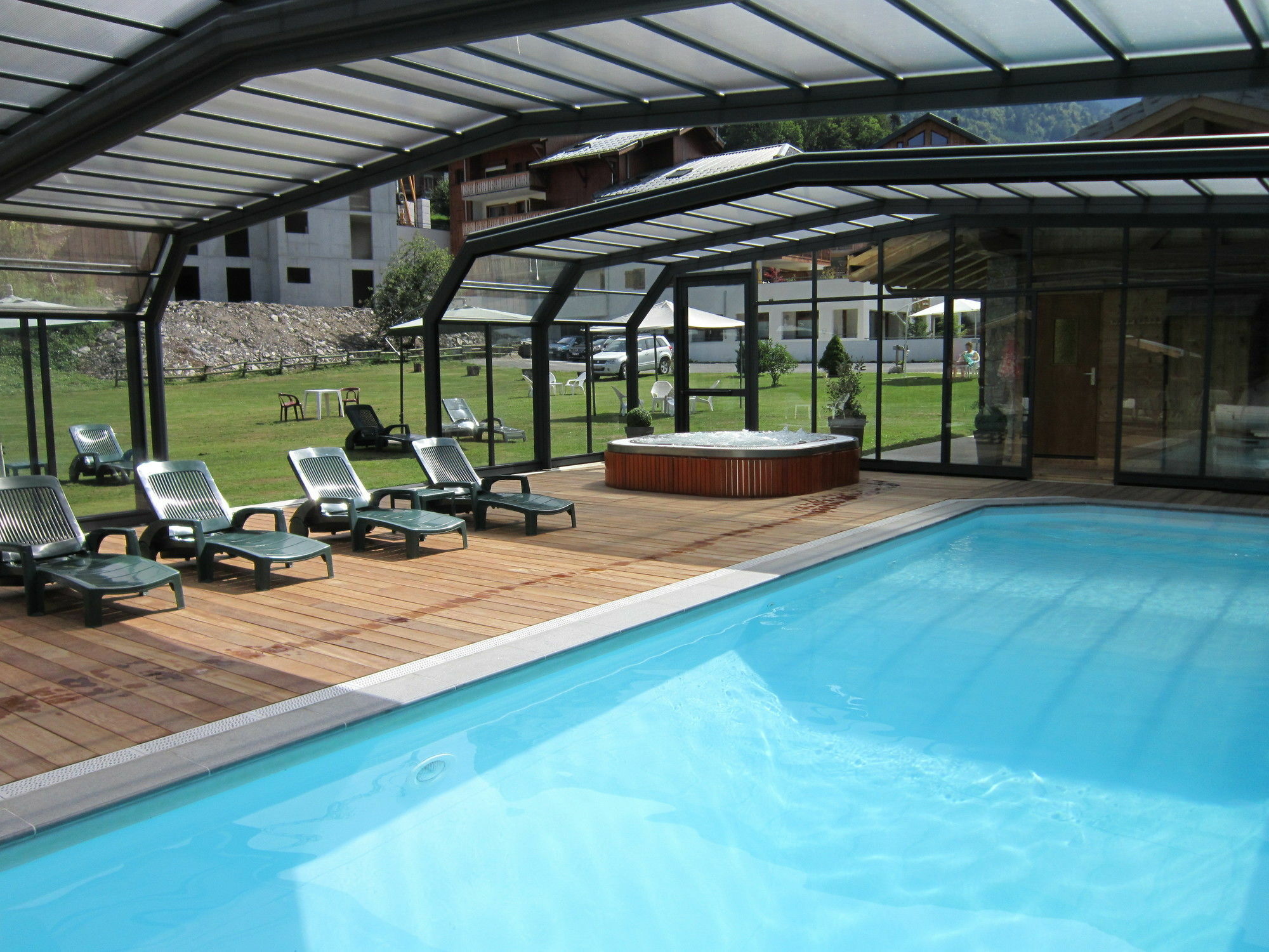 Logis Hotel Gai Soleil Samoëns Exterior foto